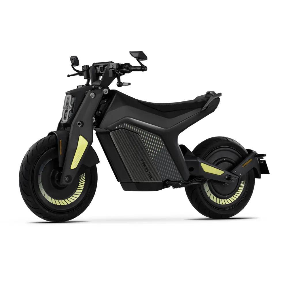 Naxeon I AM – Next-Gen Electric Performance: Speed & Endurance (115 km/h Speed | 180 km Range)